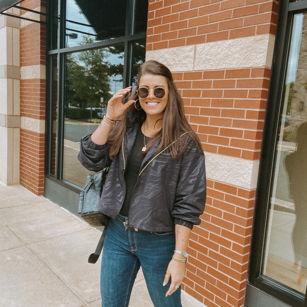 Meet your Posher, Annalee